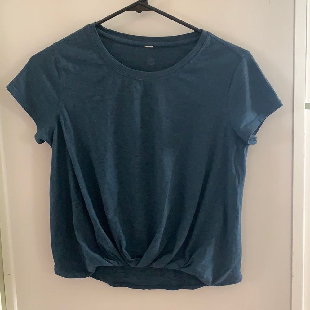 Lululemon blue short sleeve